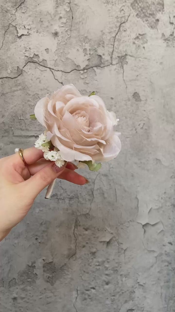 white beige Rose